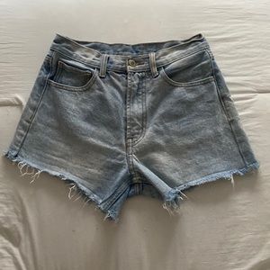 Brandy Melville light wash denim shorts